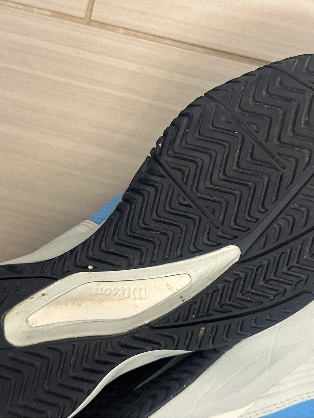 Womens Wilson rush pro court shoes.  No longer made.